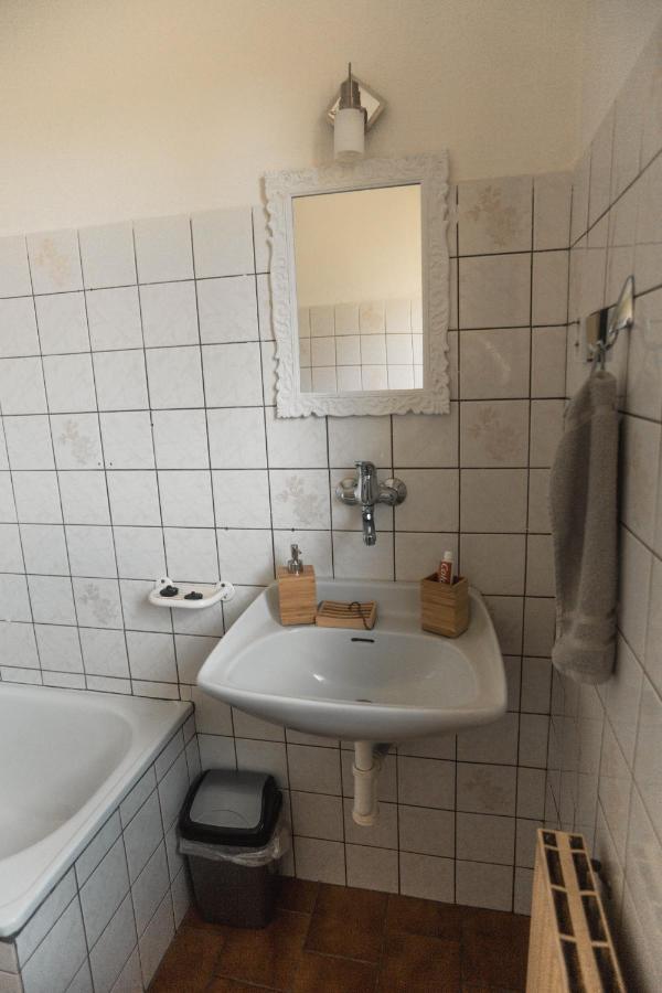 Apartmany Ve Mlejne Cachrov Exterior photo