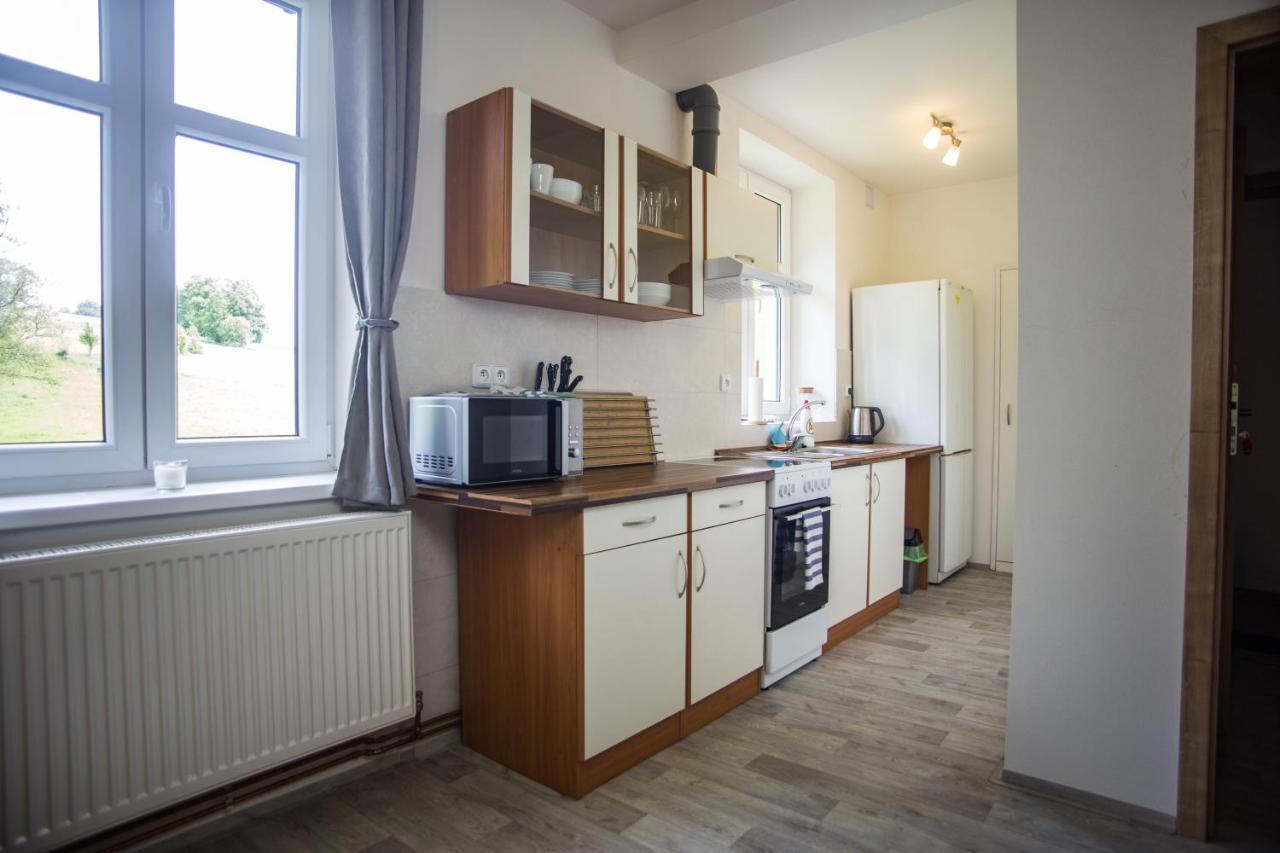 Apartmany Ve Mlejne Cachrov Exterior photo
